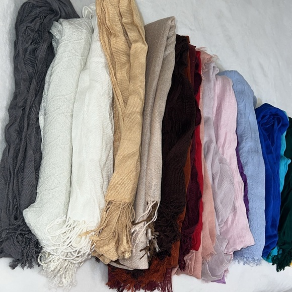 Set of scarfs hijabs colored - Picture 5 of 7